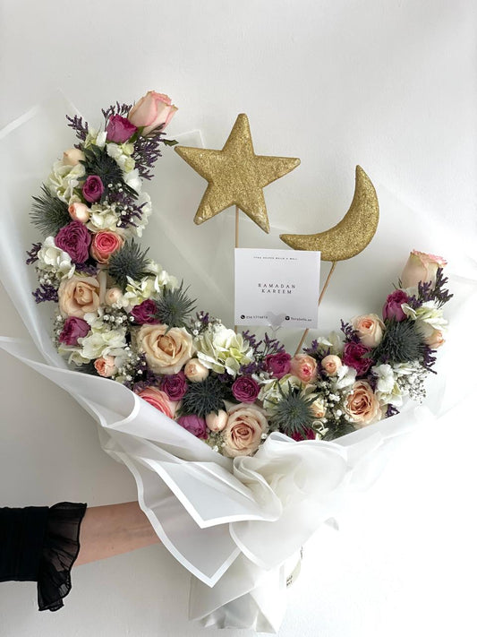 Radiant Reflections Crescent Bouquet