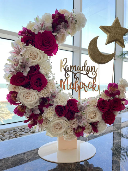 Ramadan Floral Crescent (Classic Red & White)