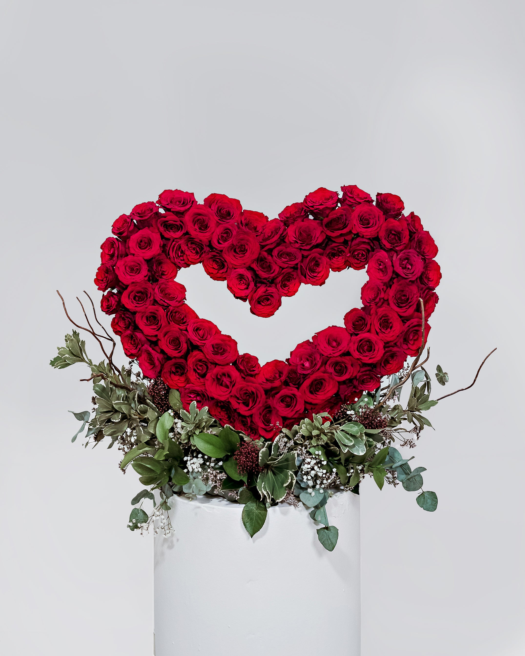 Large Heart of 80 Roses - Enchanting Love | Florabella Flowers